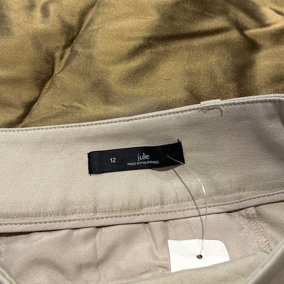 Ann Taylor Loft Shorts - Picture 4 of 7